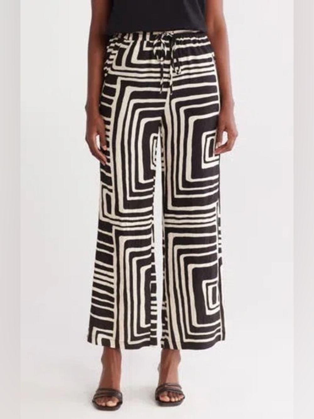 Black & Cream Geometic Resort Flowy Pants (Size XS) - Never Worn